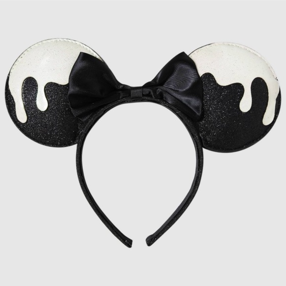 Shop all Disney Girls' Minnie Mouse Halloween Glow-In-The-Dark Headband - Black/ - Picture 2 of 3